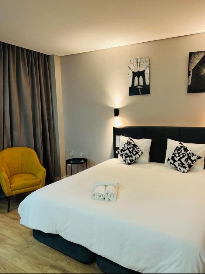 Apartamento Sociedade Farmaceutica Lisboa Extérieur photo