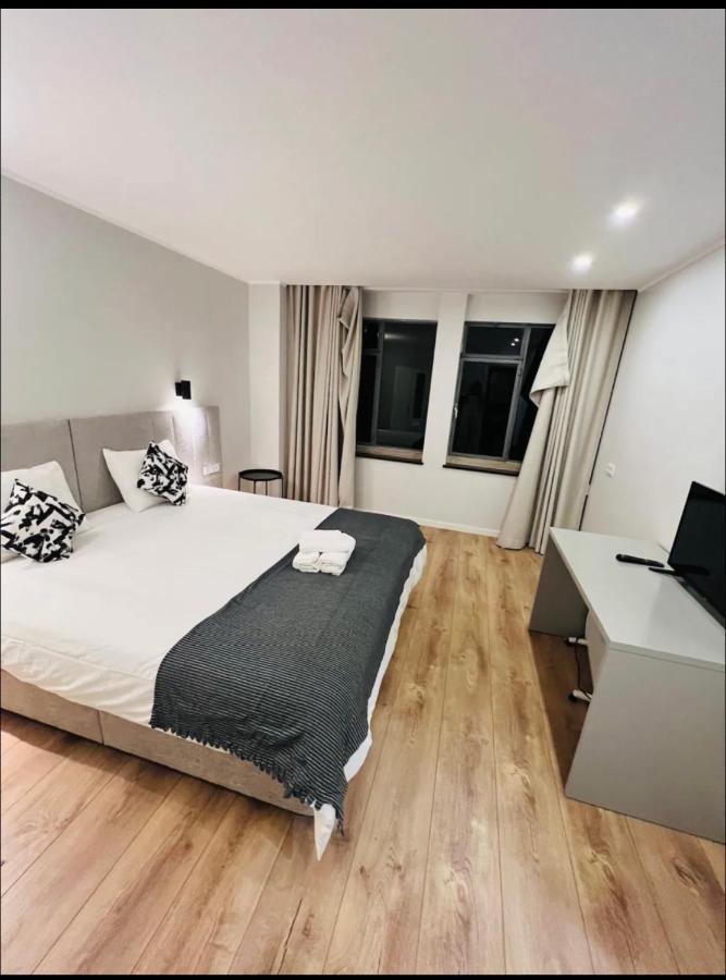 Apartamento Sociedade Farmaceutica Lisboa Extérieur photo