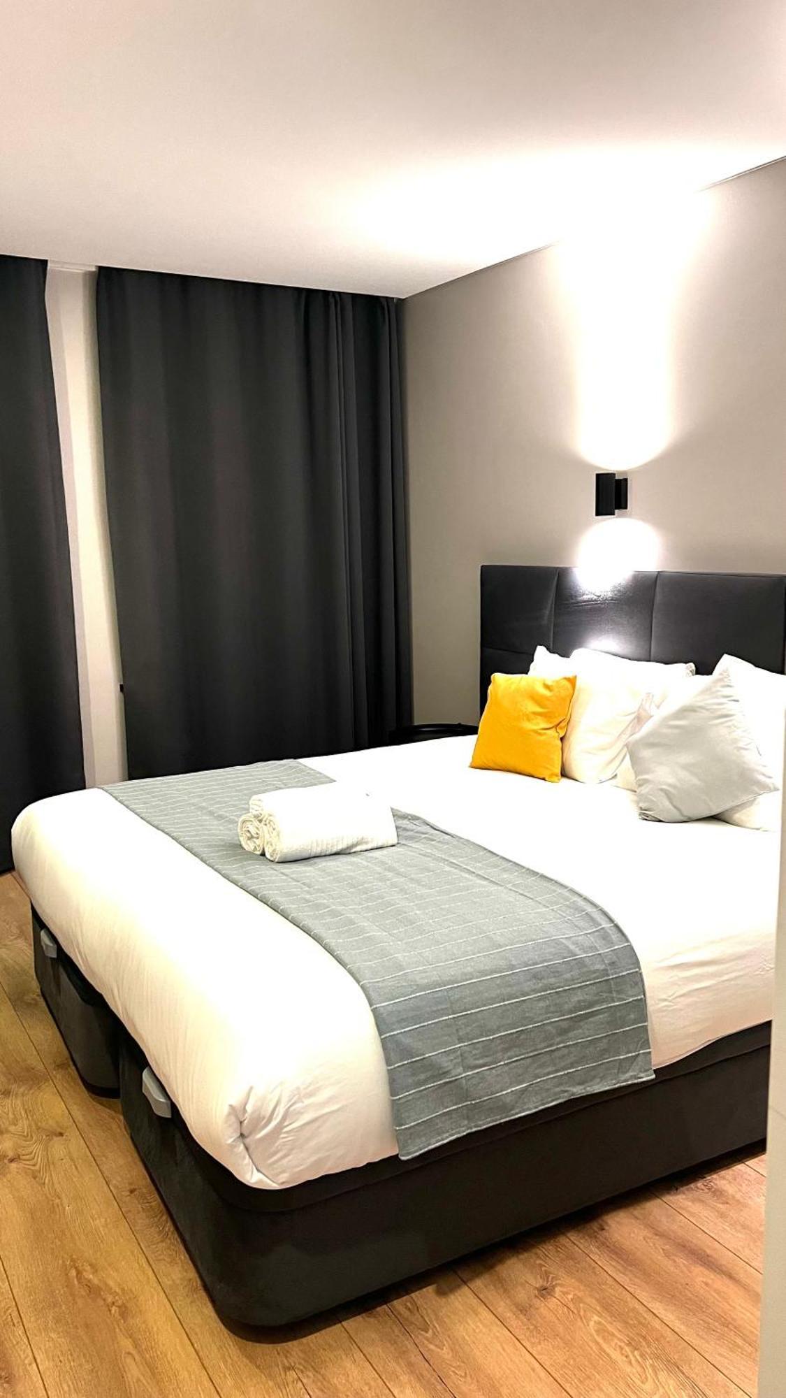 Apartamento Sociedade Farmaceutica Lisboa Extérieur photo