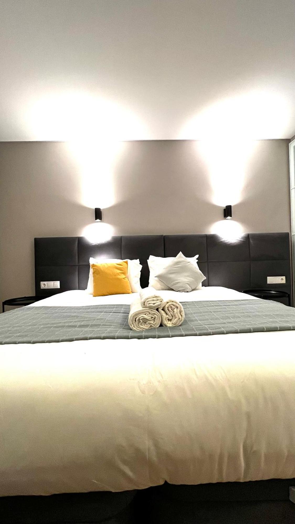 Apartamento Sociedade Farmaceutica Lisboa Extérieur photo